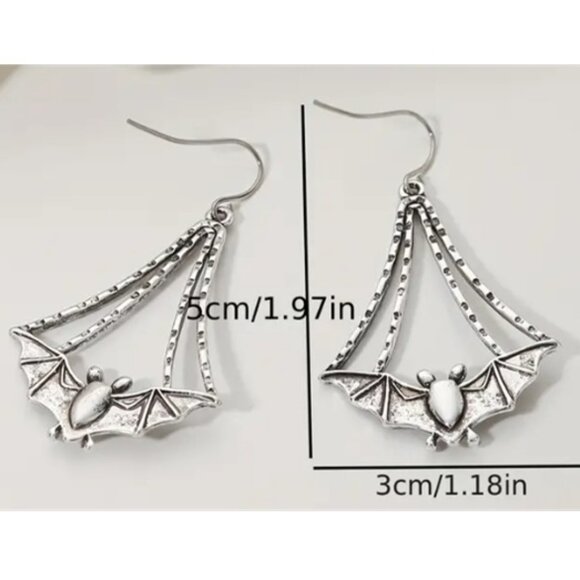 Hanging Silver EP Bat Dangle Earrings Gothic Halloween, All Hallows Eve, Samhain - Picture 2 of 2